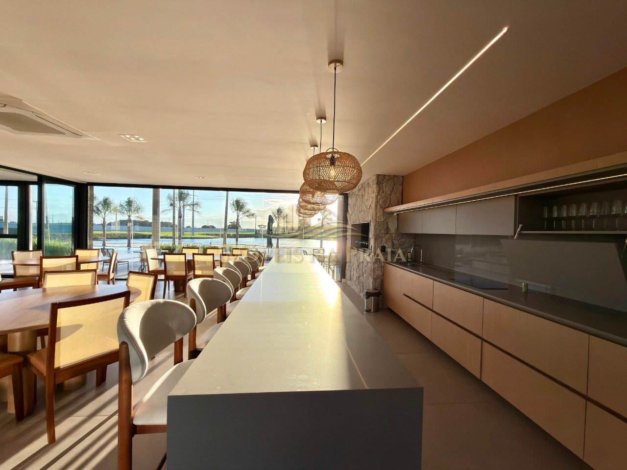 Foto 4 — Allure Beach Condo