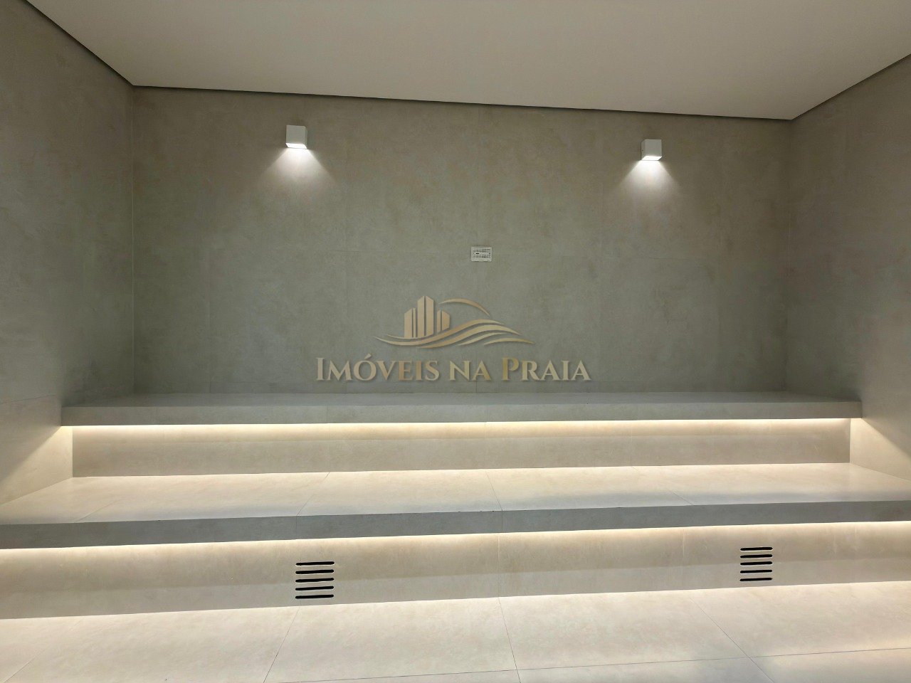 Foto 15 — Allure Beach Condo