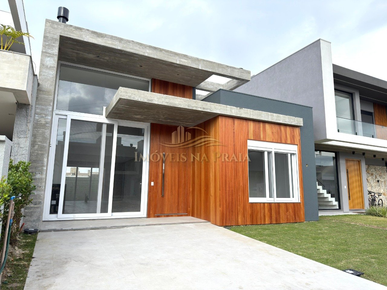 Foto 4 — Casa em Condomínio no Sunset.