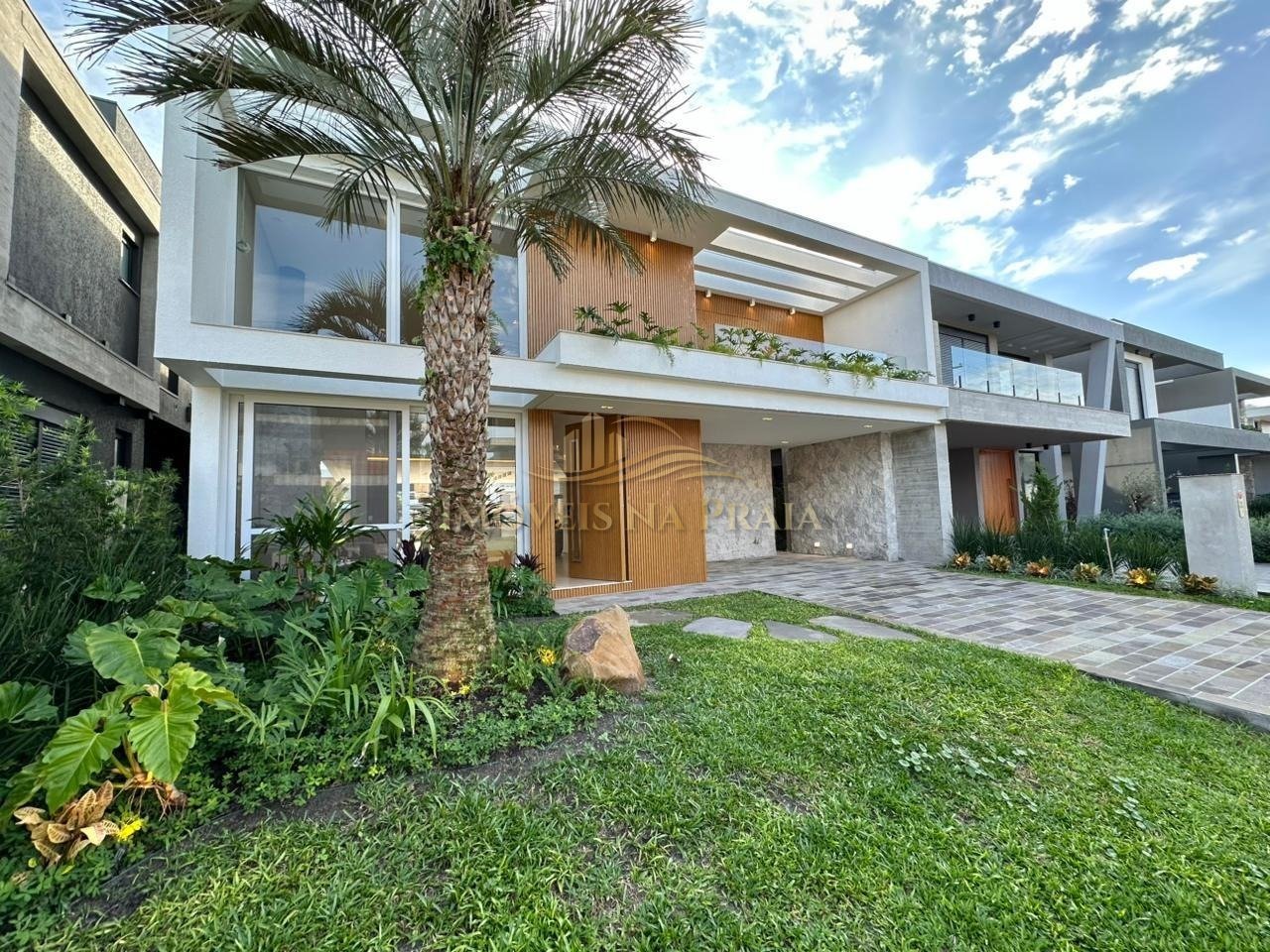 Foto 3 — Casa em Condomínio no Sunset.