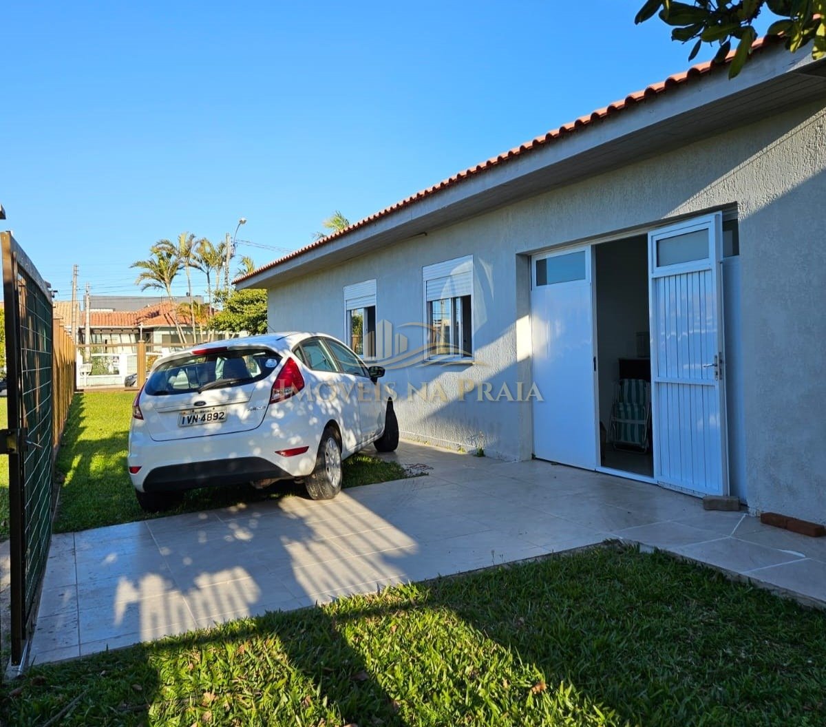 Foto 4 — Casa 3 dormitórios á venda no centro de Xangri-lá.
