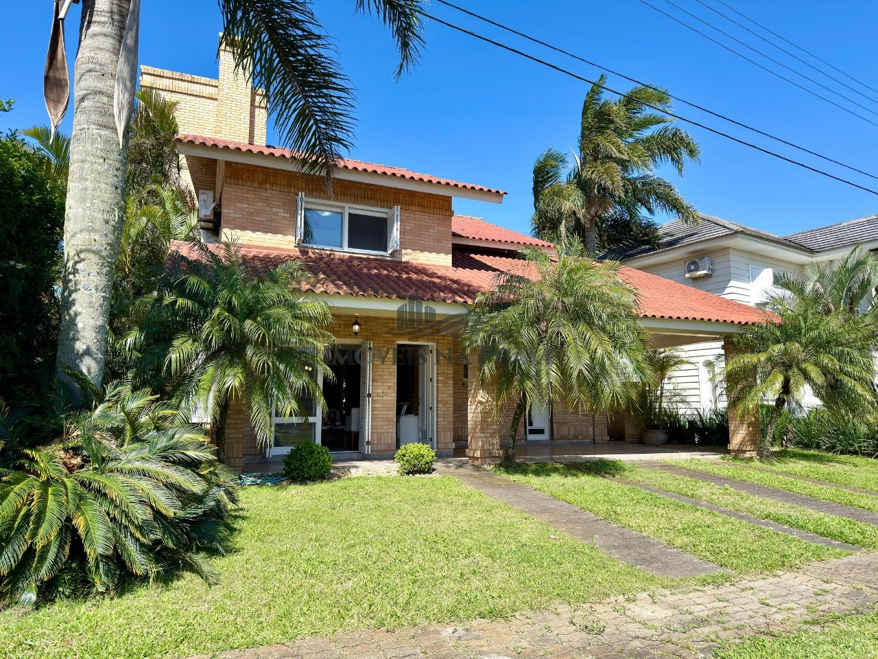 Casa em Condomínio no Atlântida Lagos Park.