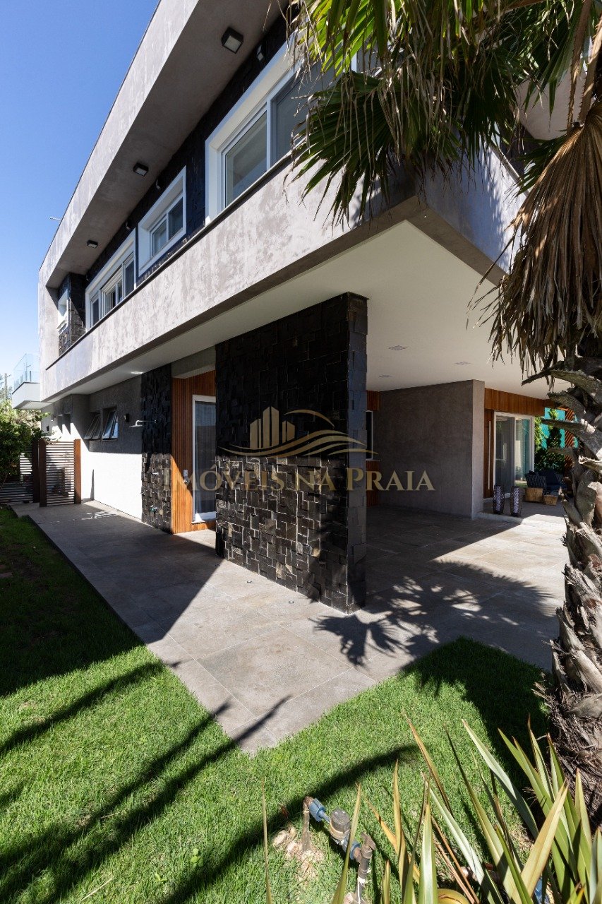 Foto 3 — Casa em Condomínio no Playa Vista.