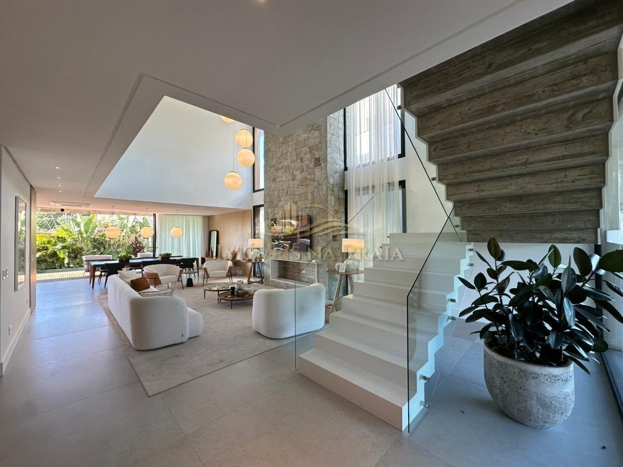 Foto 4 — Casa em Condomínio no La Plage.