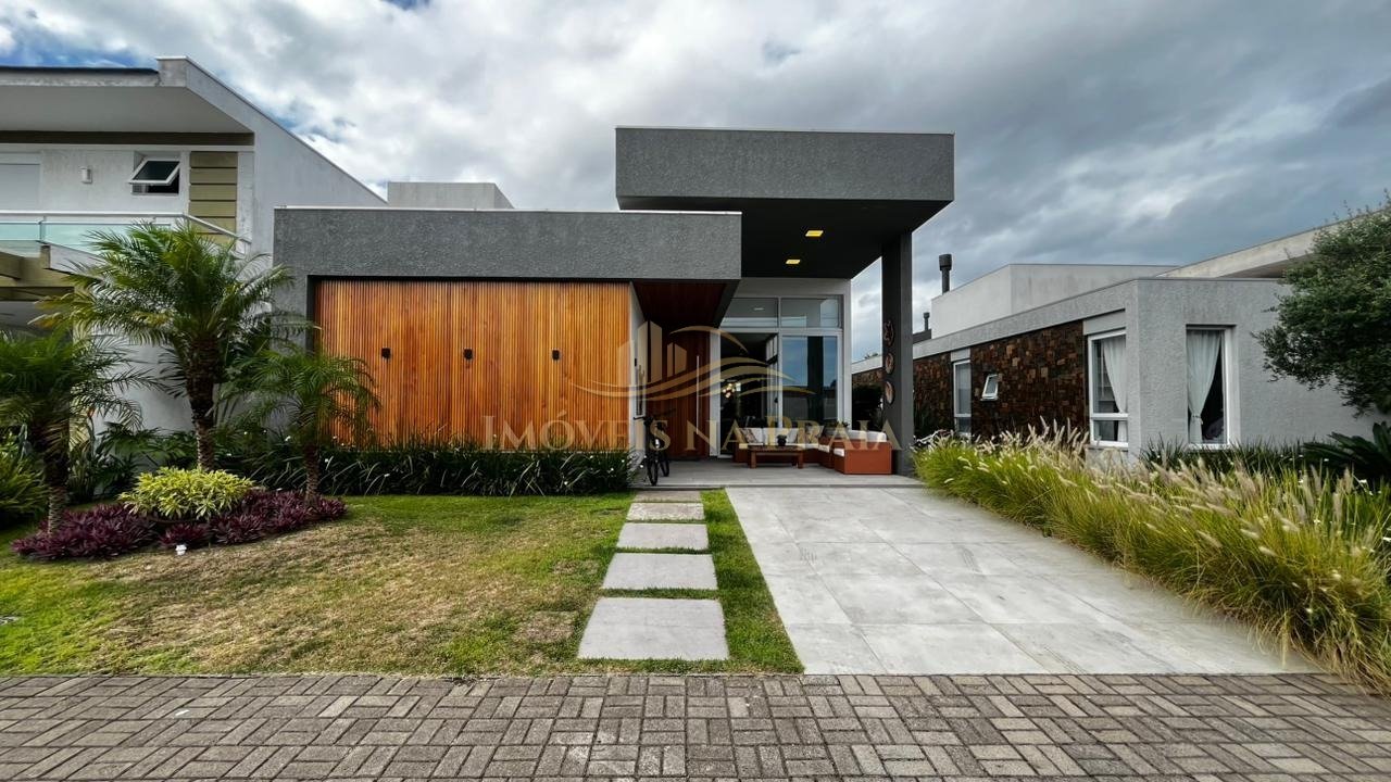 Casa em Condomínio no Sea Coast.