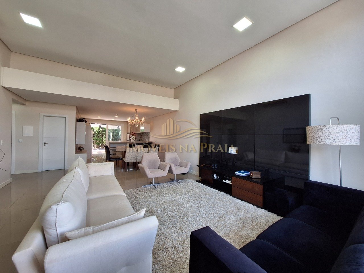 Foto 4 — Casa em Condomínio no Las Palmas.