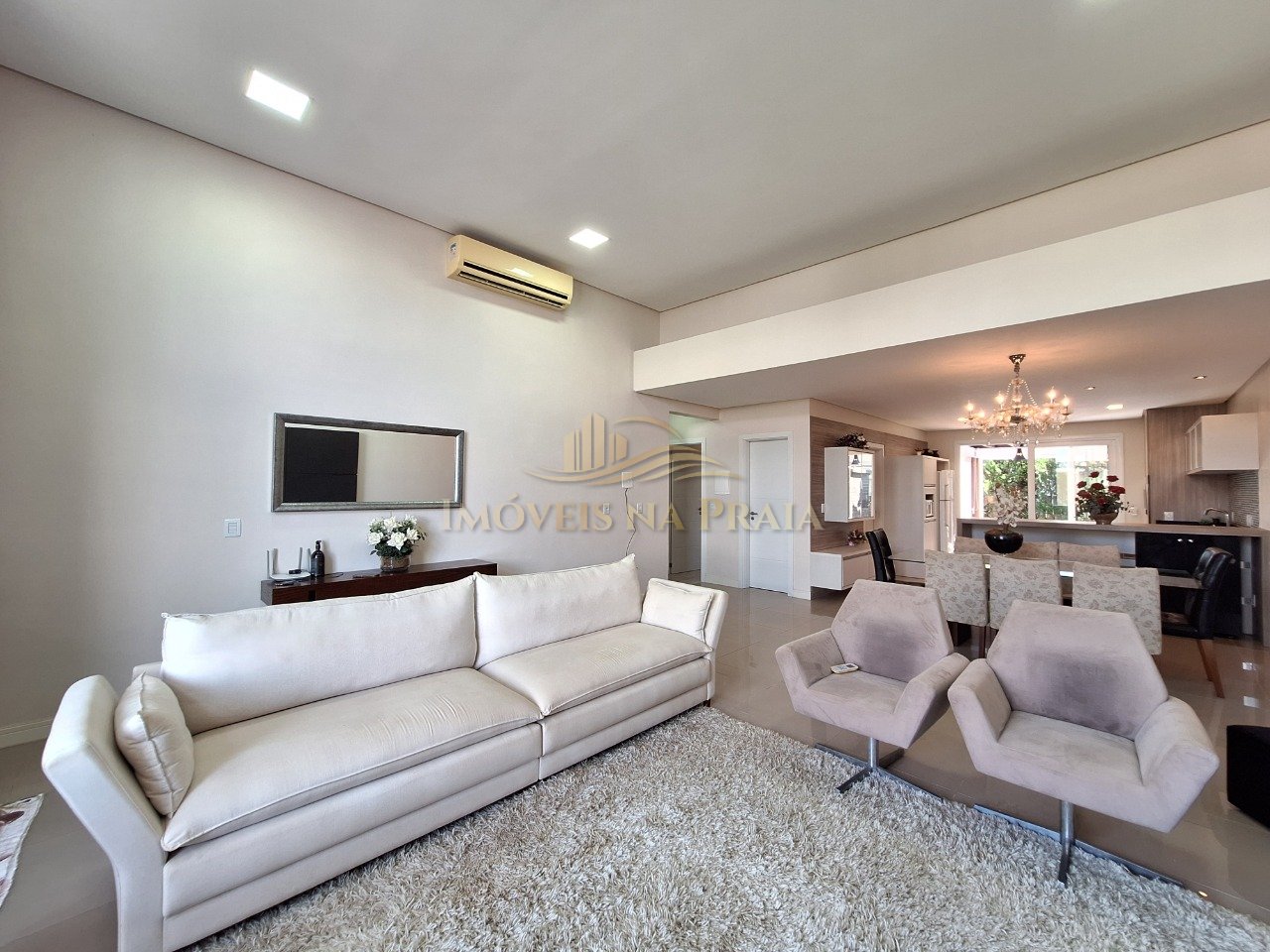 Foto 6 — Casa em Condomínio no Las Palmas.