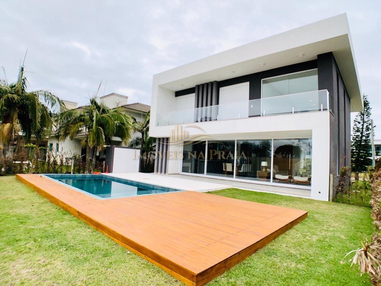 Foto 4 — Casa em Condomínio no La Plage.