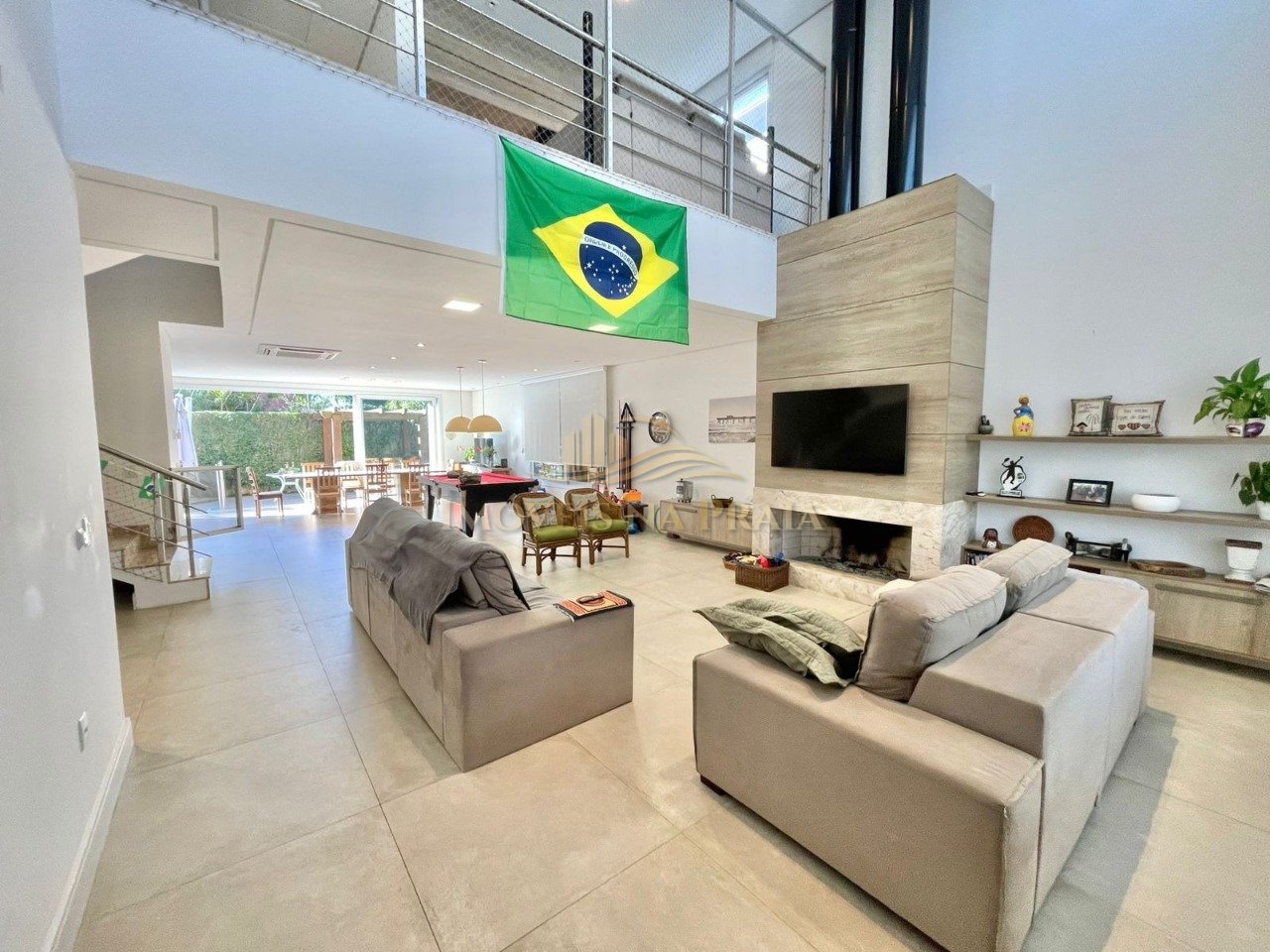 Foto 5 — Casa em Condomínio no Playa Vista.