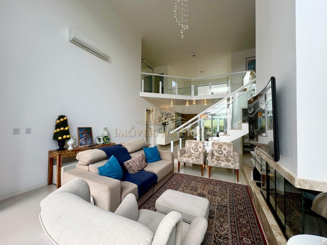 Foto 4 — Casa em Condomínio no Las Palmas.