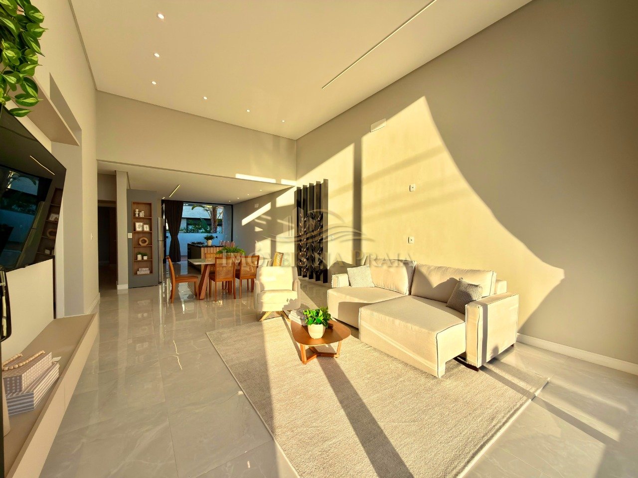 Foto 3 — Casa em Condomínio no Sunset.