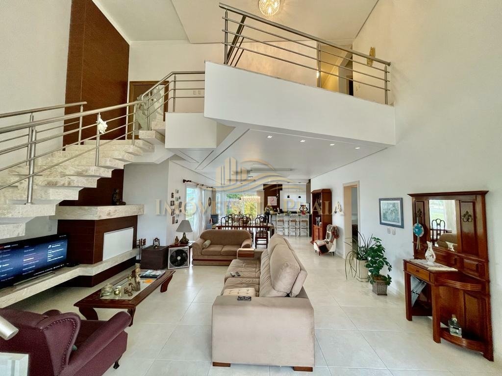 Foto 12 — Casa em Condomínio no Condado de Capão.