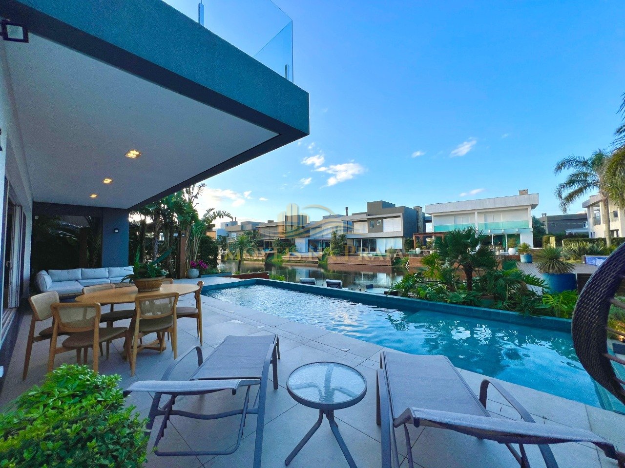 Foto 22 — Casa em Condomínio no Malibu Beach Residence.