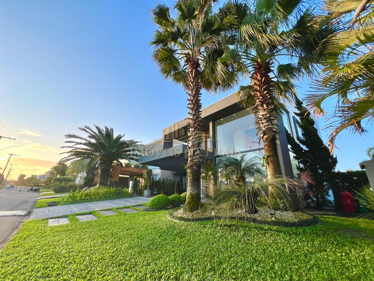 Foto 6 — Casa em Condomínio no Malibu Beach Residence.