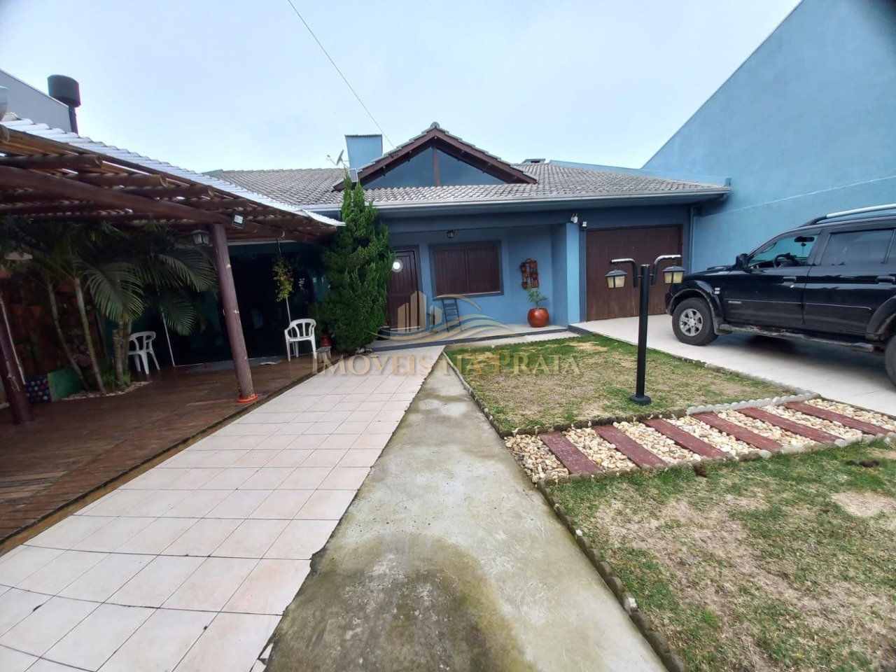 Casa 4 dormitórios no bairro Centro