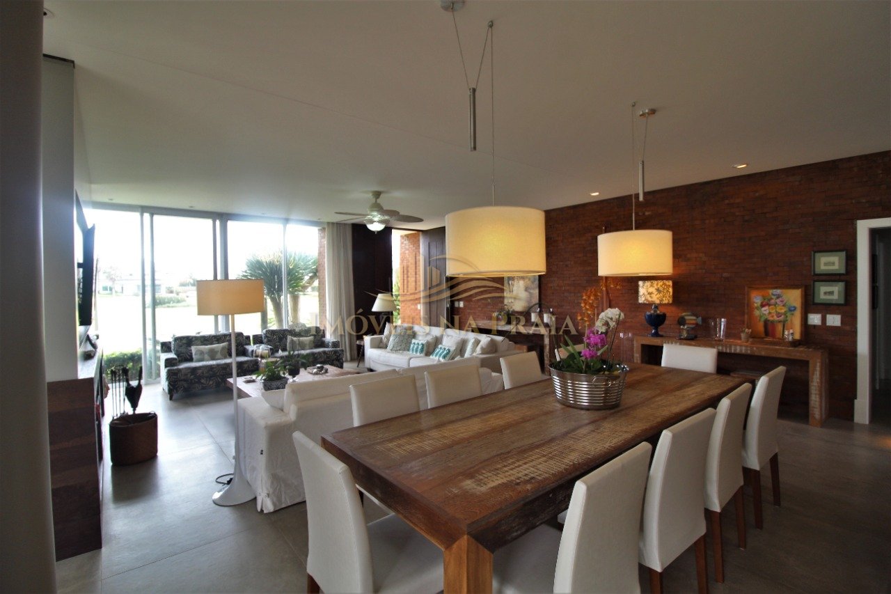 Foto 4 — Casa em Condomínio no Playa Vista.