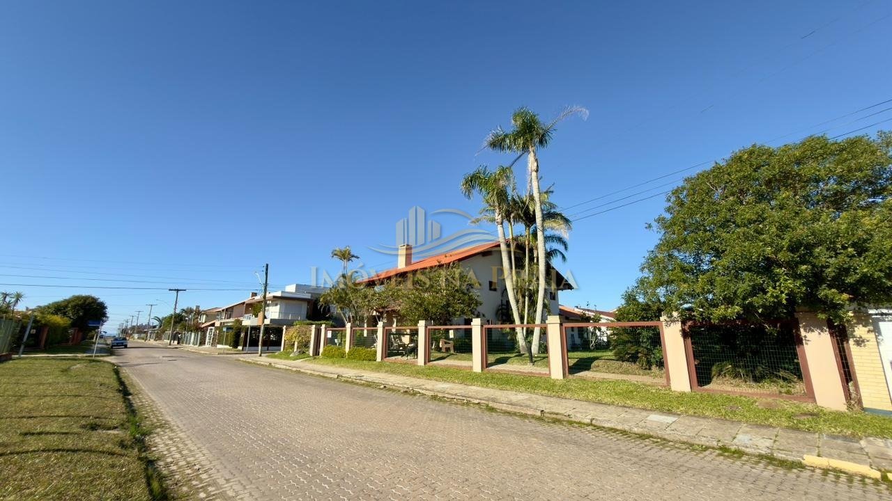 Foto 30 — Sobrado à venda no centro de Xangri-lá.