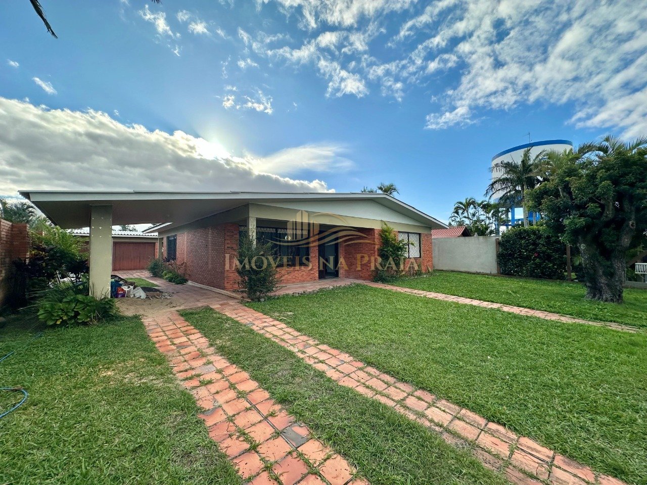 Casa á venda em Atlântida !