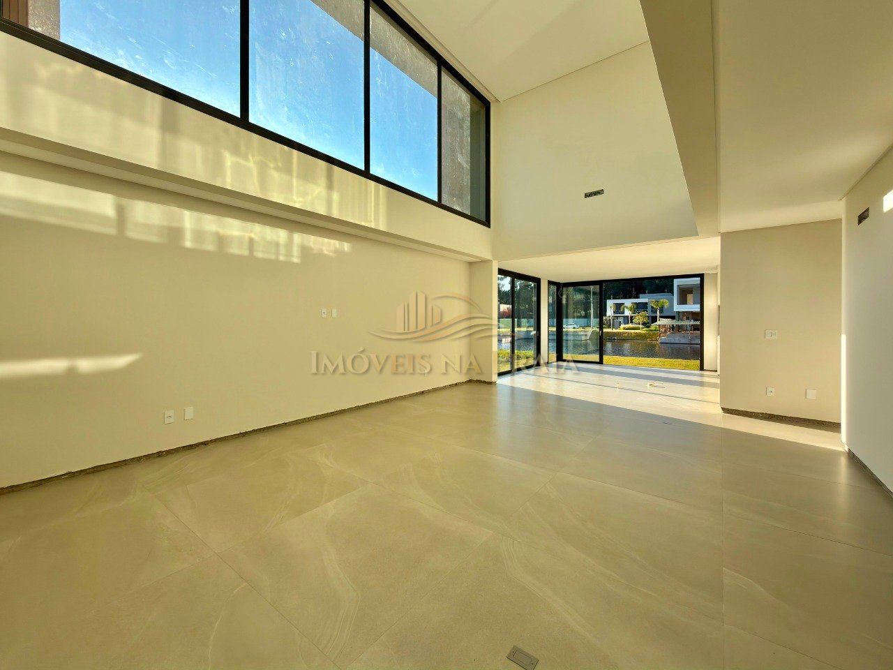Foto 5 — Casa em Condomínio no Amaná.