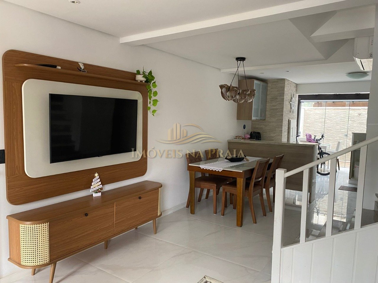 Casa em Condomínio 2 dormitórios no bairro Pacific Residence Club