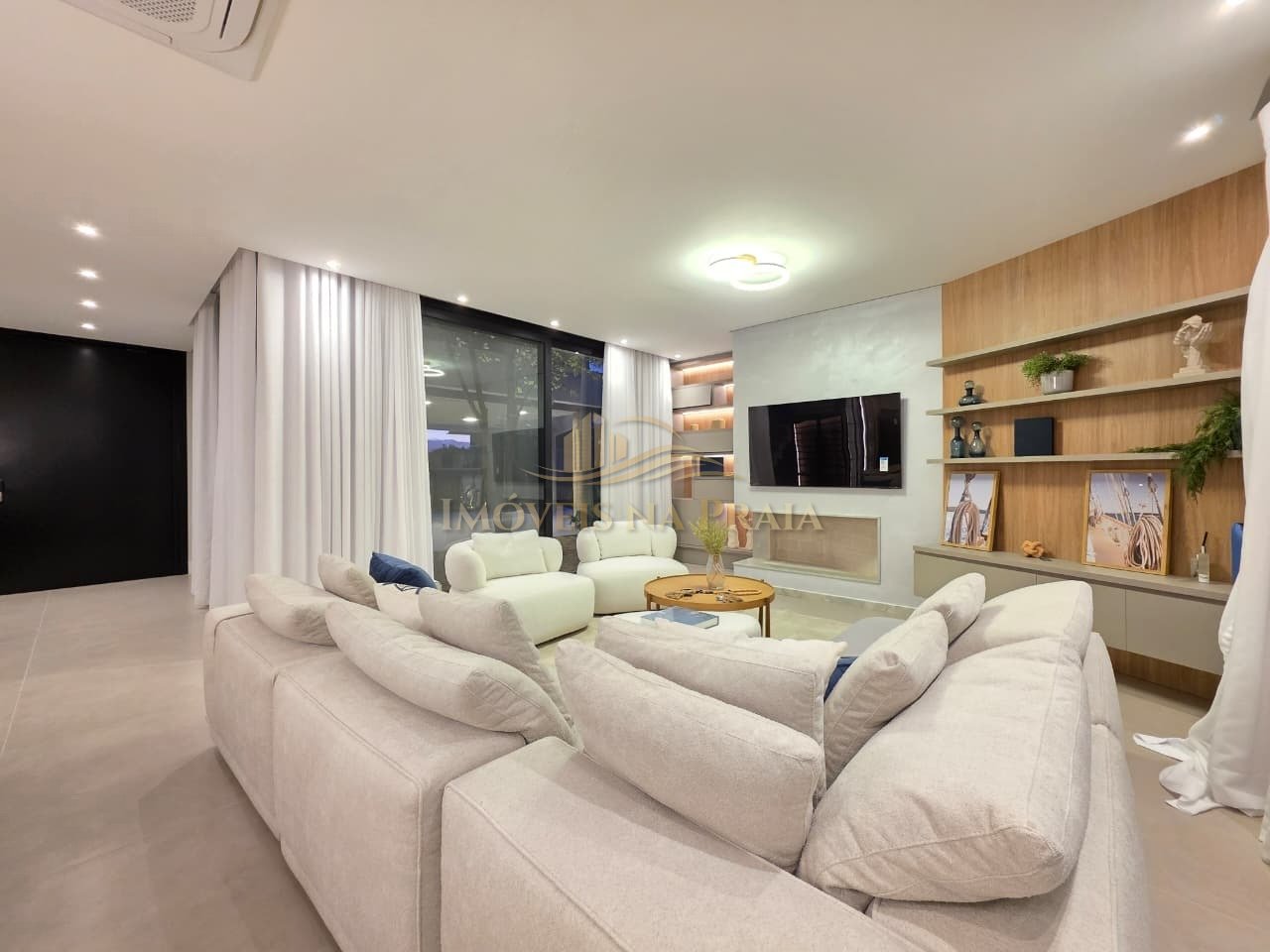 Foto 5 — Casa em Condomínio no Costa Serena.