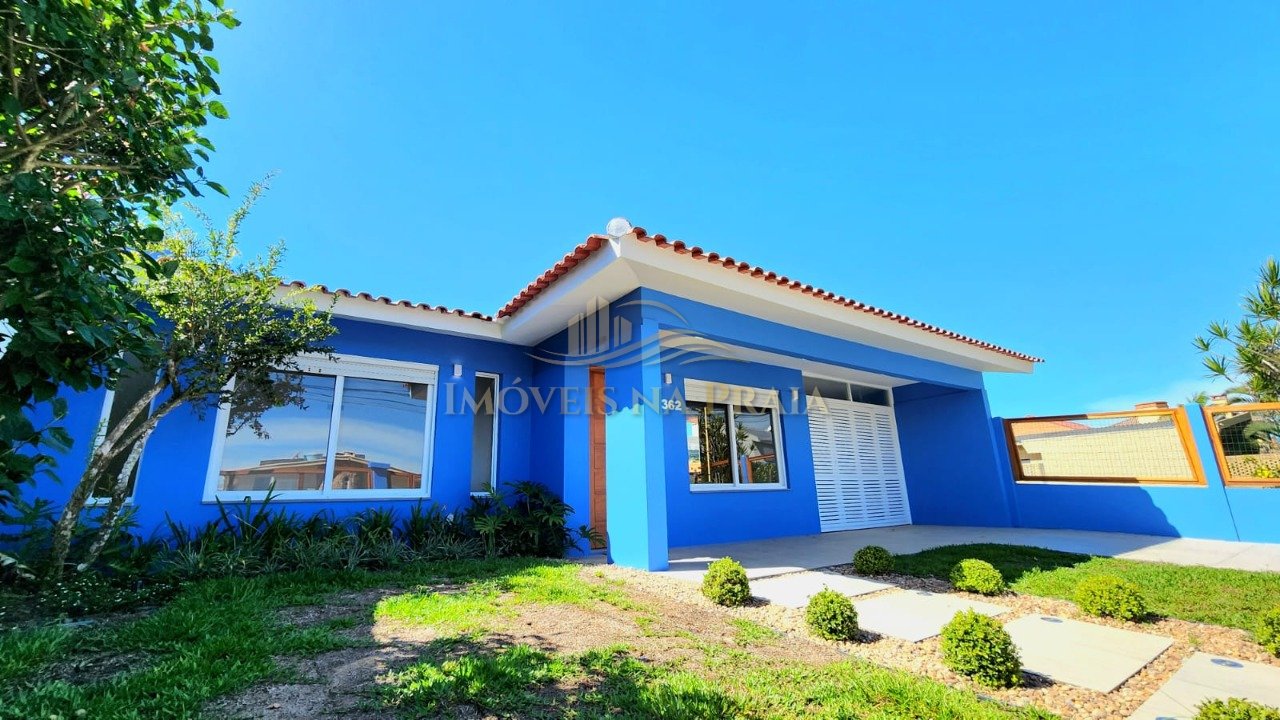 Casa com 3 dormitórios no Centro de Xangri-Lá.