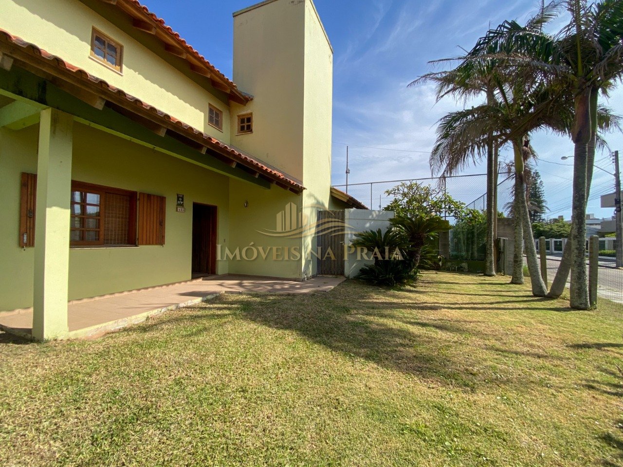Foto 3 — Casa 04 dormitórios em Atlântida