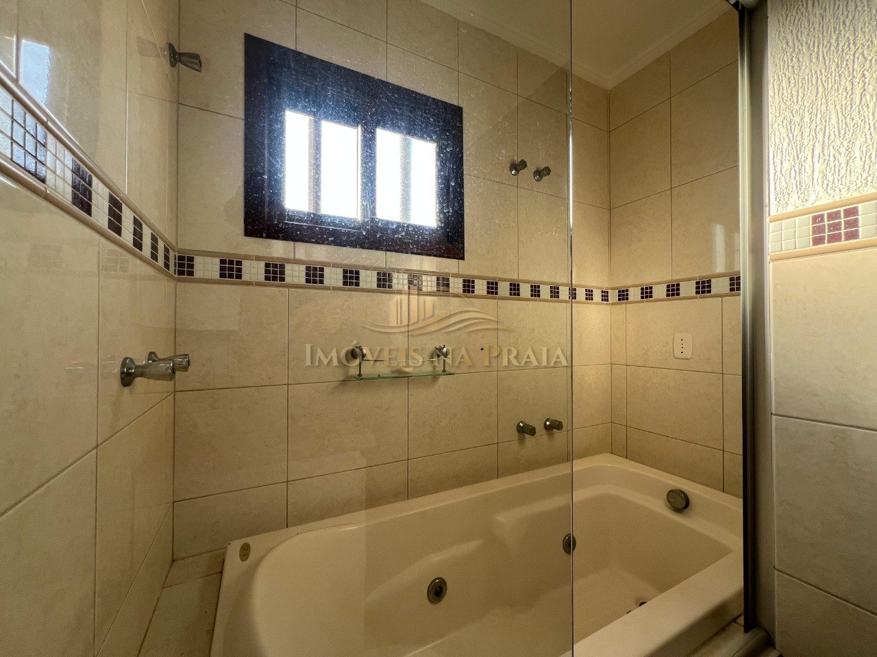 Foto 15 — Casa com 3 dormitórios no Centro de Xangri-Lá.
