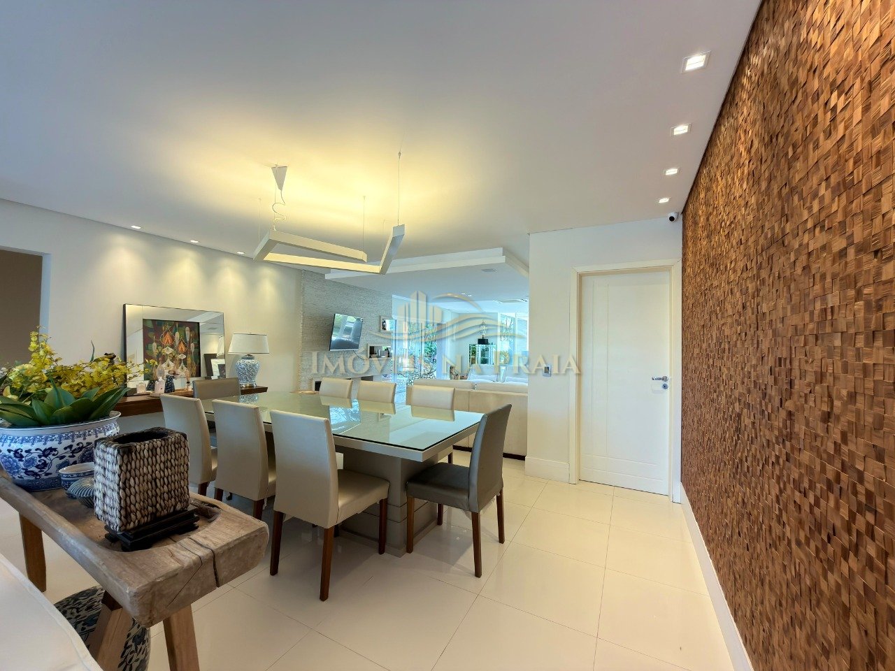 Foto 7 — Casa com 5 suítes no Bosques de Atlântida.