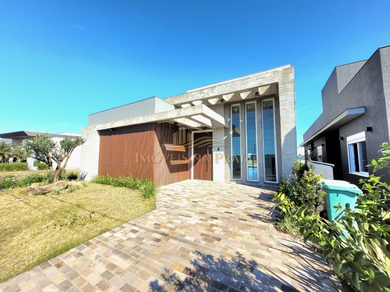 Casa em Condomínio no Riviera Xangri-Lá.