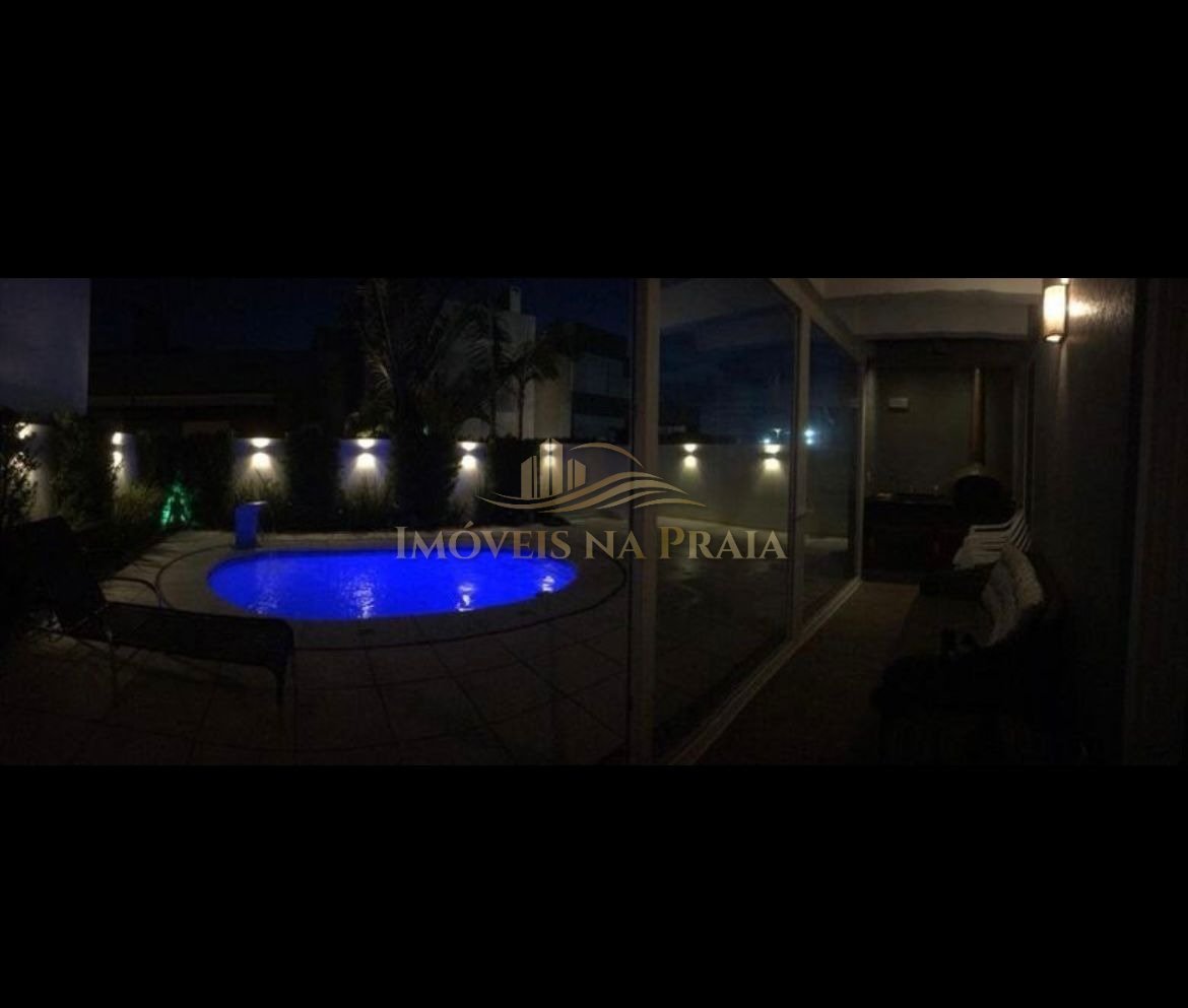 Foto 5 — Casa em Condomínio no Las Palmas.
