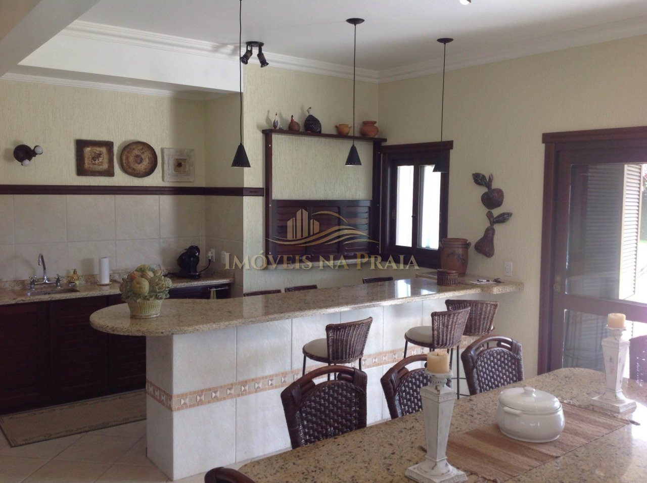 Foto 4 — Casa com 5 dormitórios em Atlântida.