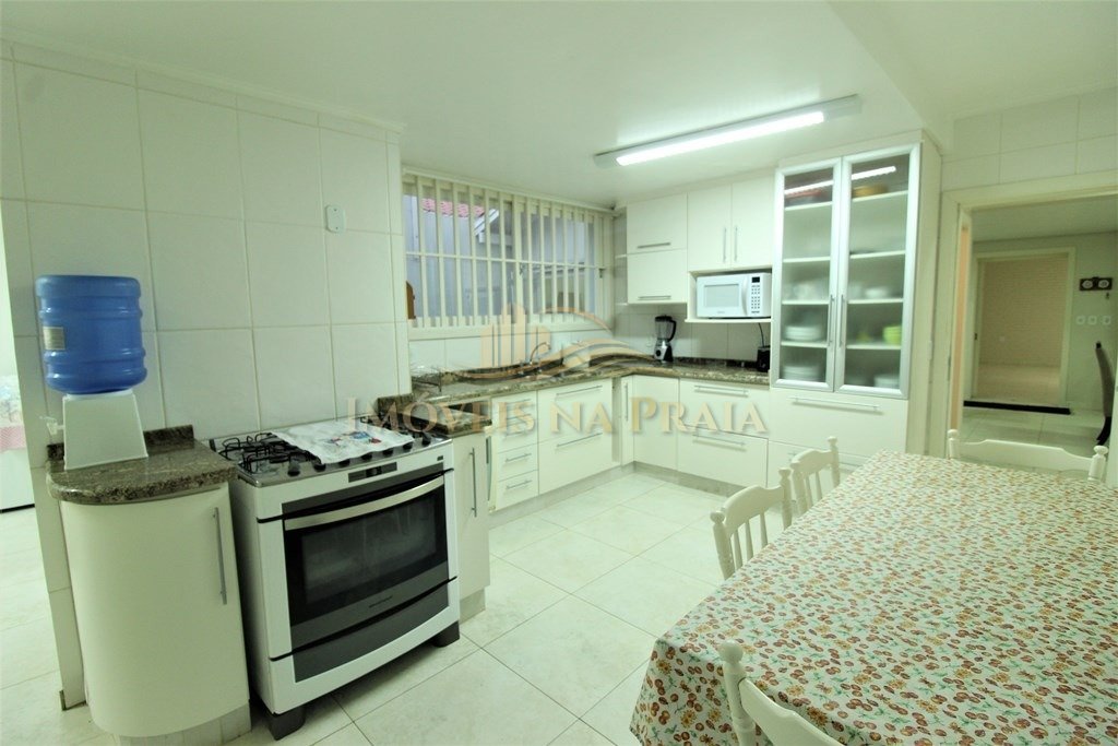 Foto 12 — Casa com 6 dormitórios em Atlântida.
