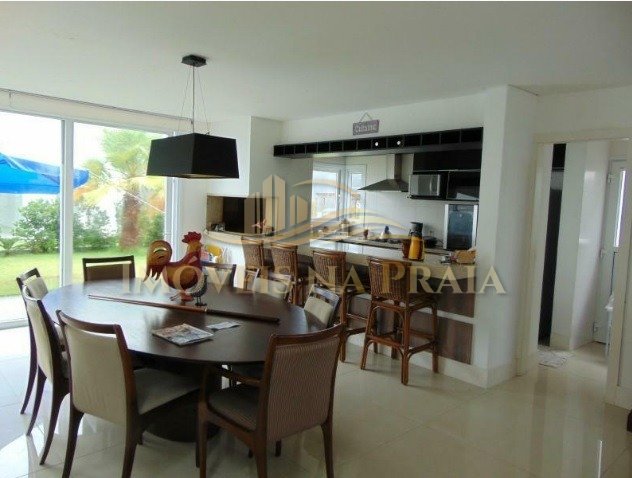 Foto 5 — Casa em Condomínio no Las Palmas.