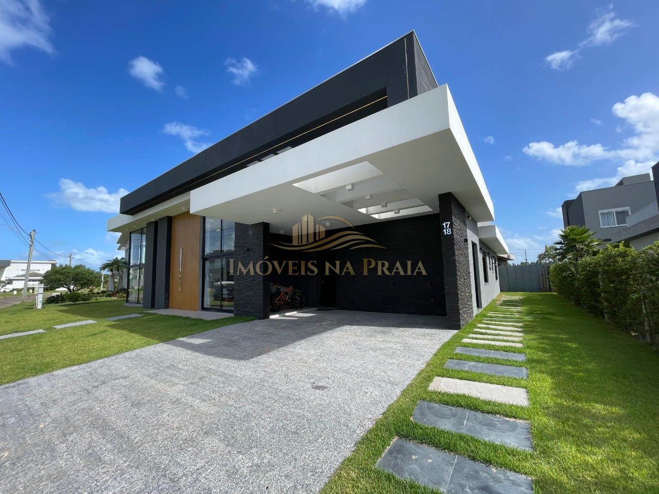 Casa em Condomínio no Lagoa do Passo Village Park.