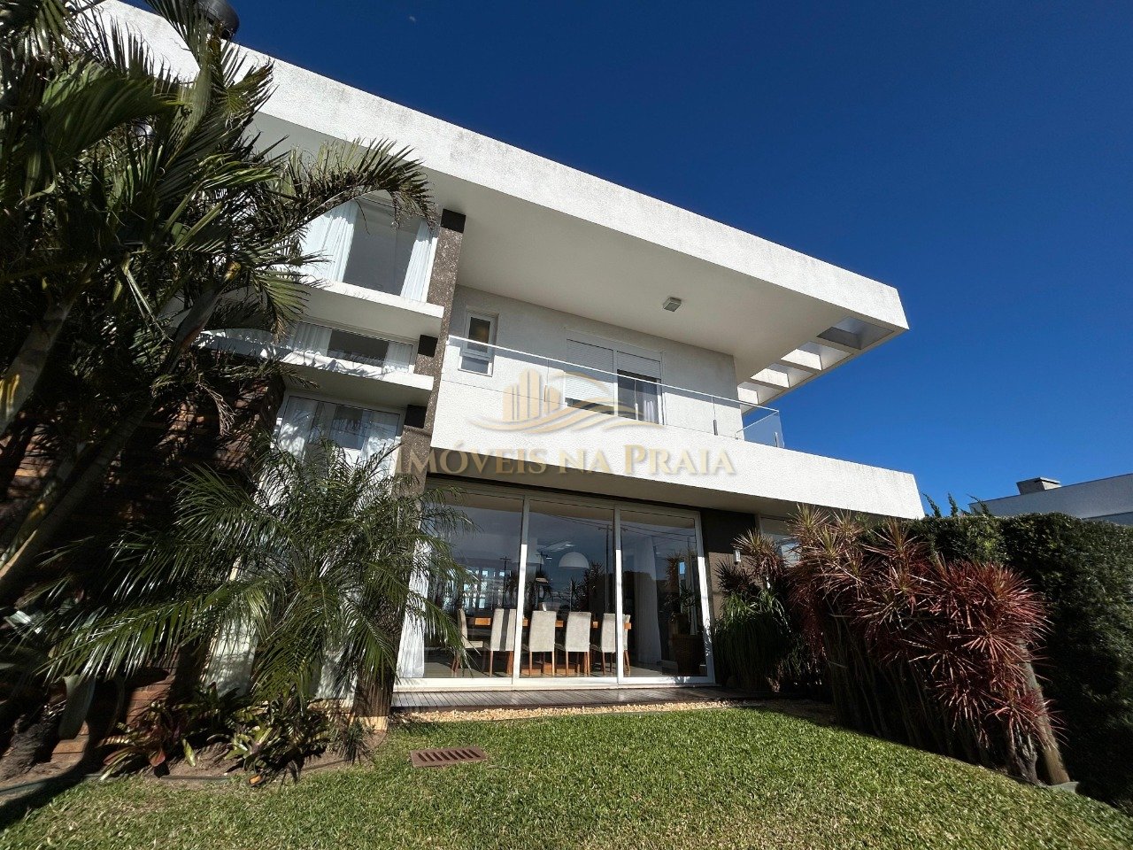 Foto 4 — Casa em Condomínio no Quintas do Lago.
