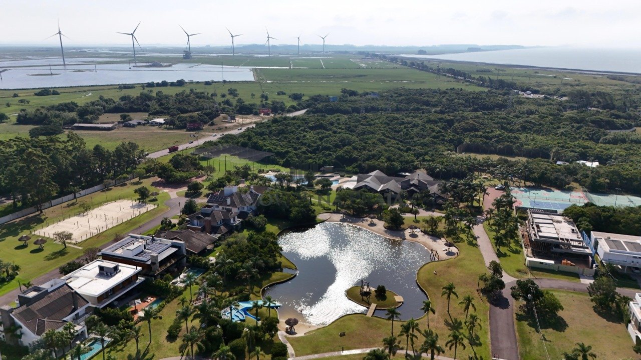 Foto 14 — Casa em Condomínio no Bosques de Atlântida.