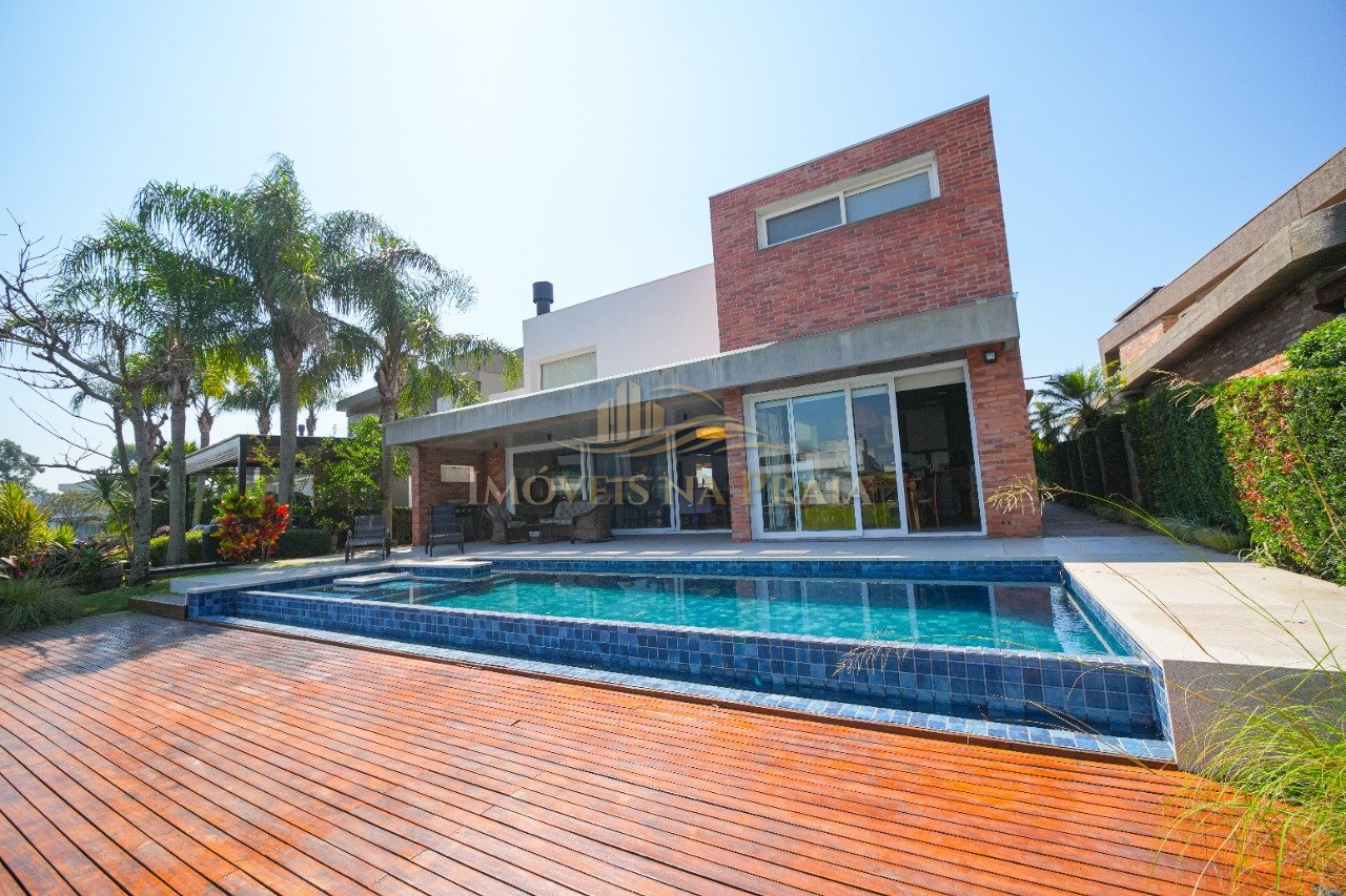Foto 41 — Casa em Condomínio no Malibu Beach Residence.