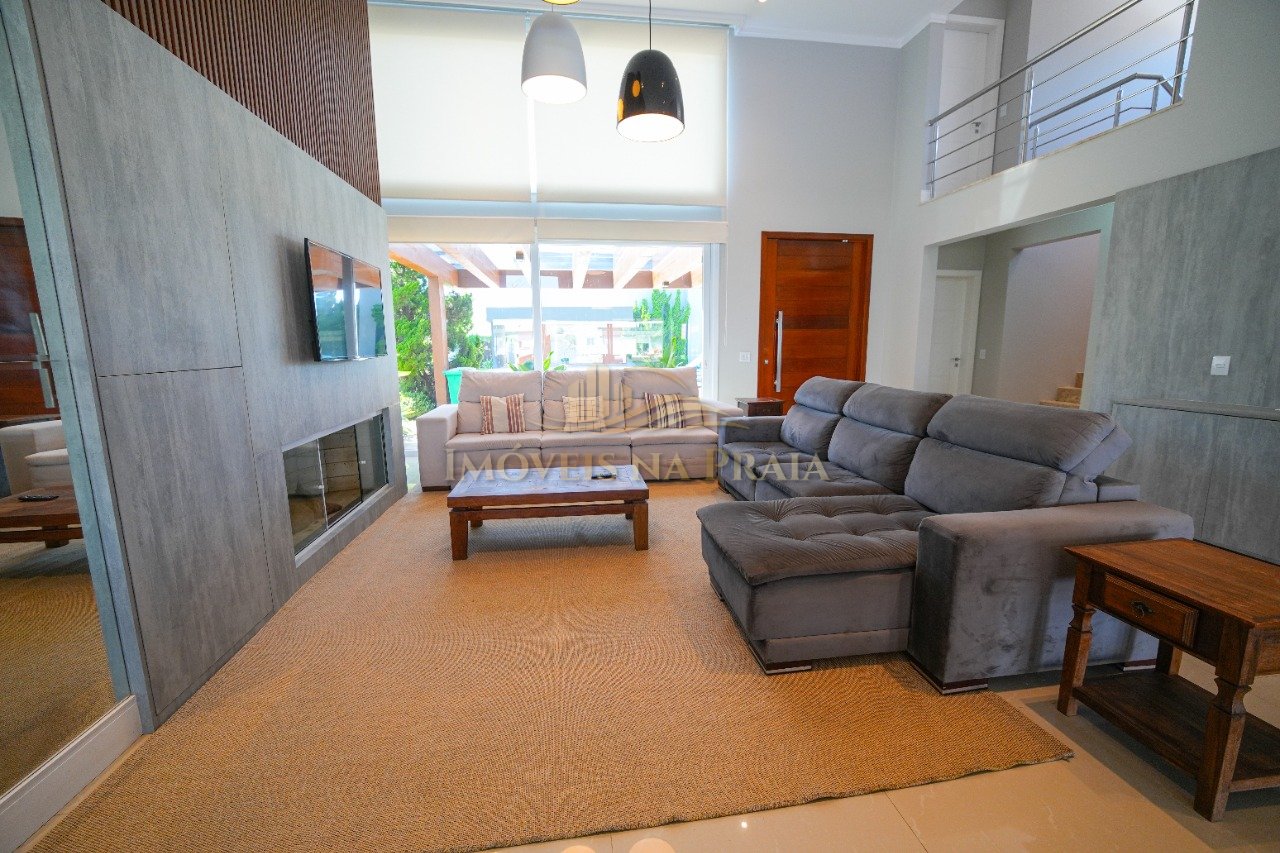 Foto 3 — Casa em Condomínio no Malibu Beach Residence.