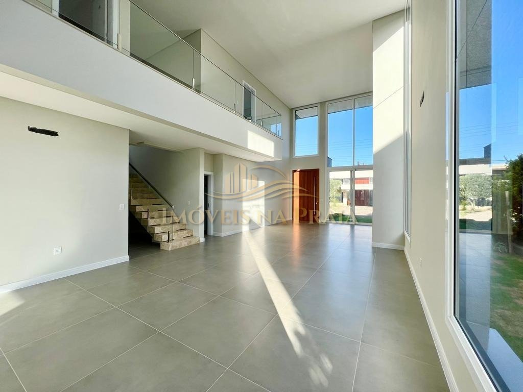 Foto 7 — Casa em Condomínio no Velas da Marina.