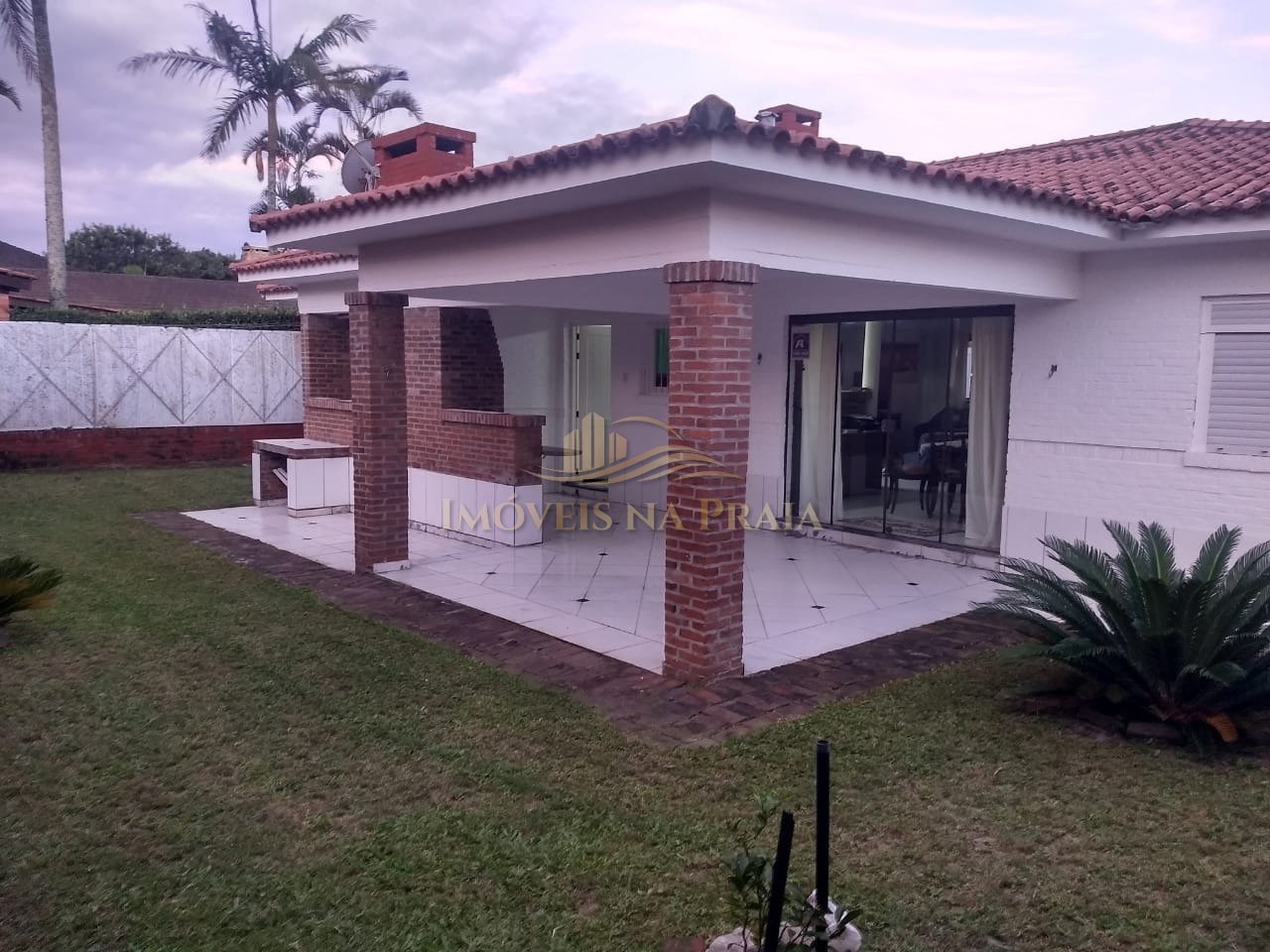 Foto 2 — Casa com 3 dormitórios à venda em Atlântida.
