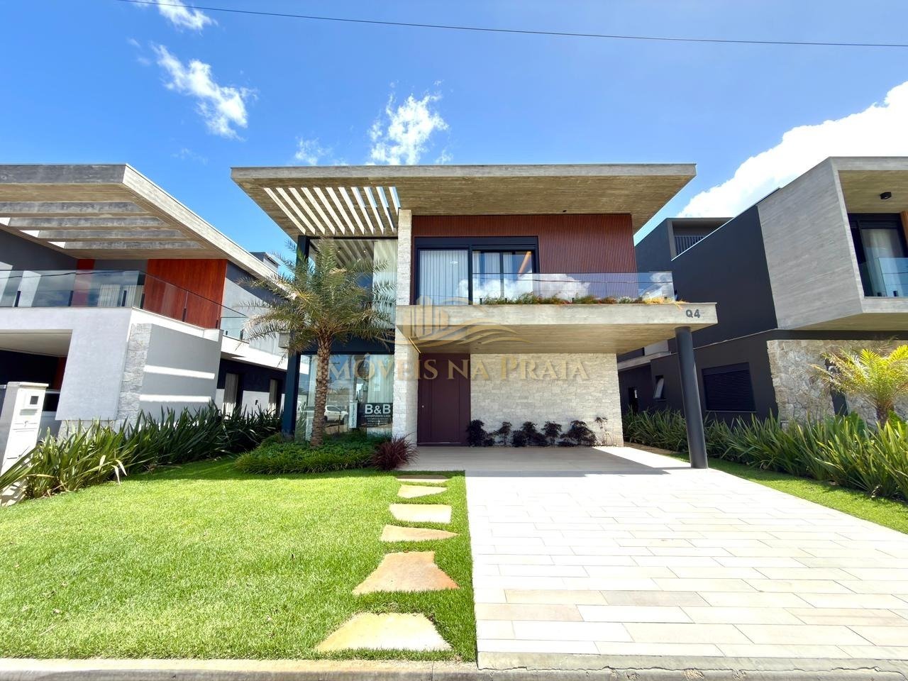 Casa em Condomínio no Amare