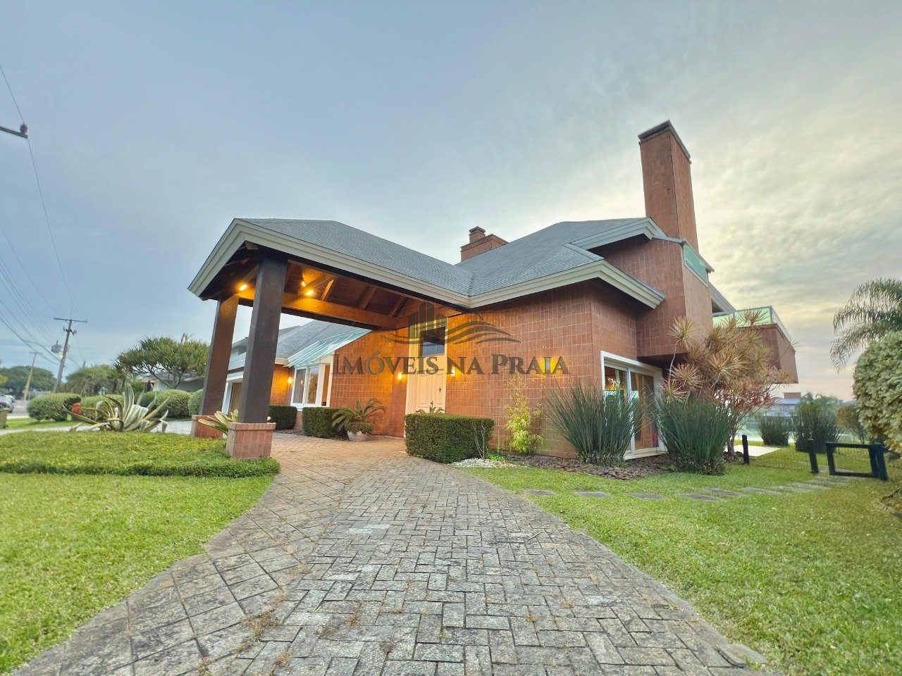 Foto 6 — Casa em Condomínio no Atlântida Lagos Park.