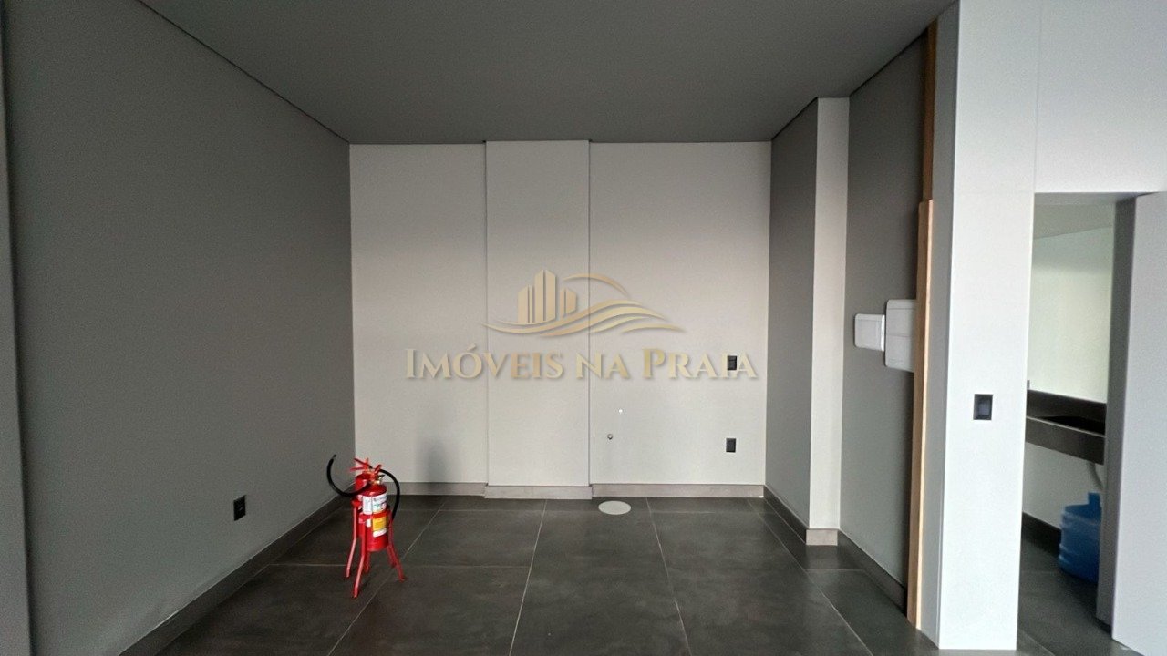 Foto 2 — Loja no Livin Resort House.
