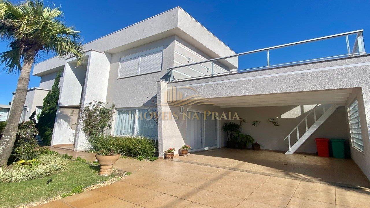 Casa em Condomínio no Riviera Xangri-Lá.