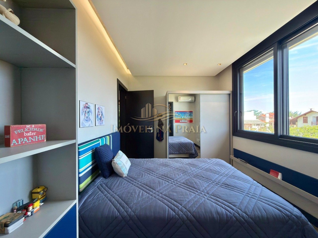 Foto 6 — Casa em Condomínio no Playa Vista.