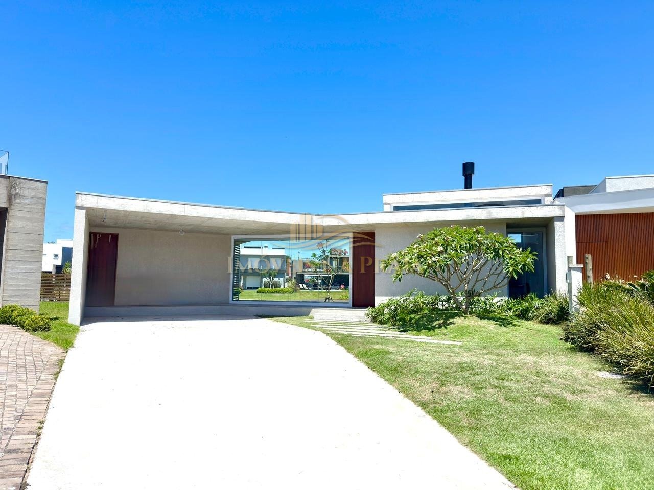 Casa em Condomínio no Riviera Xangri-Lá.