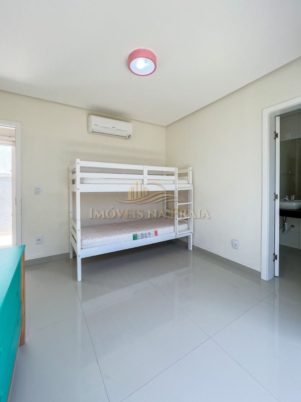 Foto 10 — Casa em Condomínio no Las Palmas.