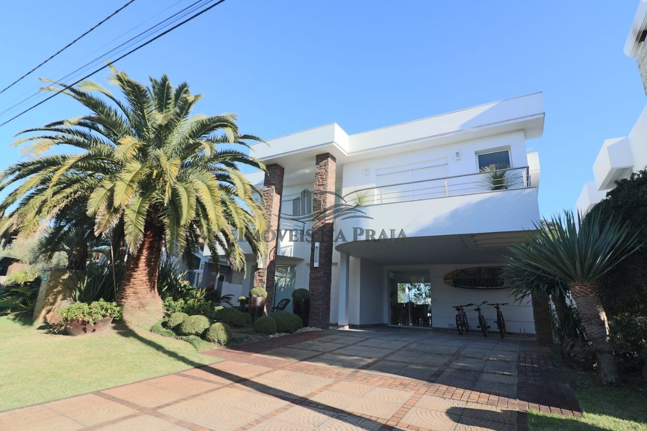 Foto 3 — Casa em Condomínio no Bosques de Atlântida.