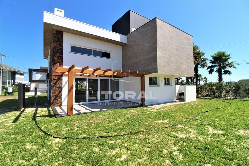 Foto 6 — Casa em Condomínio 4 Dormitório(s) Bairro Celebrat
